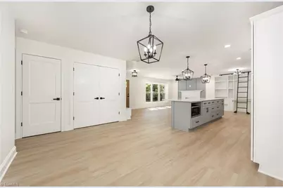 2200 Hathaway Drive, Greensboro, NC 27408 - Photo 10