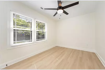 2200 Hathaway Drive, Greensboro, NC 27408 - Photo 22