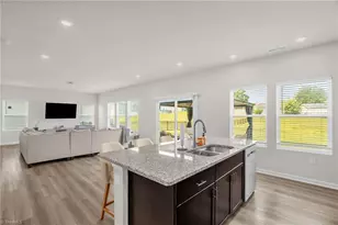 218 Braeburn Dr, Graham, NC 27253 - Photo 10