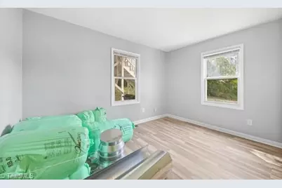 815 Milton Street, Greensboro, NC 27403 - Photo 18