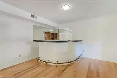 42 Kemp Road E, Greensboro, NC 27410 - Photo 12