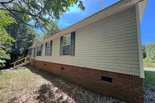 240 Blue Bird Hill Rd, Millers Creek, NC 28651 - Photo 4