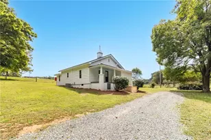 1626 Ramseur Julian Rd, Liberty, NC 27298 - Photo 22