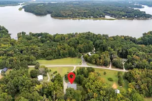 5555 Long Ferry Rd, Salisbury, NC 27295 - Photo 2
