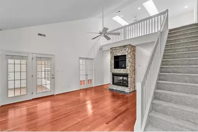 7 Patrick Henry Way, Greensboro, NC 27410 - Photo 10