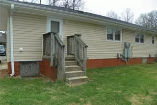 3402 Wichita Pl, Greensboro, NC 27405 - Photo 2