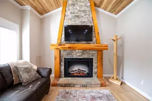 440 Old Railroad Grade Rd, Thurmond, NC 28683 - Photo 36