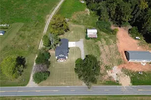 1826 N Oak Ridge Church Rd, Yadkinville, NC 27055 - Photo 42