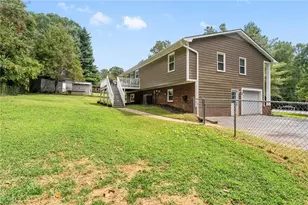 6065 Hedgerow Cir, Clemmons, NC 27012 - Photo 32