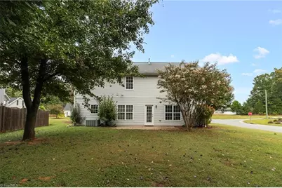 4514 Woodway Drive, Kernersville, NC 27284 - Photo 4