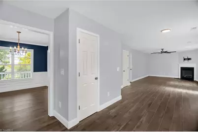 4514 Woodway Drive, Kernersville, NC 27284 - Photo 10