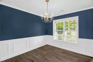 4514 Woodway Dr, Kernersville, NC 27284 - Photo 8