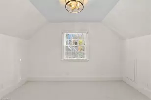 2 St Augustine Square, Greensboro, NC 27408 - Photo 32