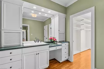 2 Saint Augustine Square, Greensboro, NC 27408 - Photo 24