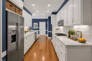 2 St Augustine Square, Greensboro, NC 27408 - Photo 12