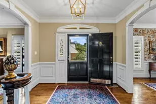 2 St Augustine Square, Greensboro, NC 27408 - Photo 2