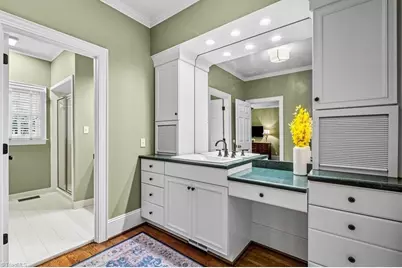 2 Saint Augustine Square, Greensboro, NC 27408 - Photo 24