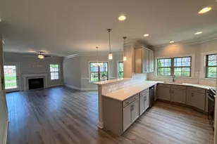 1036 Beechcraft Dr, Mebane, NC 27302 - Photo 2
