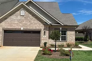 1036 Beechcraft Dr, Mebane, NC 27302 - Photo 1