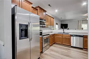 165 Homeplace Dr, Randleman, NC 27317 - Photo 6