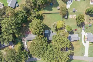 5736 Nylon Dr, Winston-Salem, NC 27105 - Photo 36