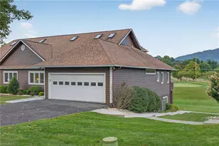 233 Lakeview Pl, Jefferson, NC 27640 - Photo 6