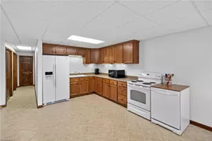 233 Lakeview Pl, Jefferson, NC 27640 - Photo 40