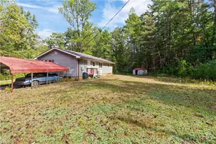 312 Brookview Dr, Boomer, NC 28606 - Photo 4