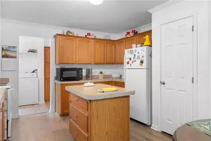 170 Garrett Ln, Thomasville, NC 27360 - Photo 16