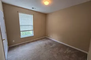 3015 Winston Dr, Burlington, NC 27215 - Photo 18