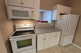 3015 Winston Dr, Burlington, NC 27215 - Photo 14