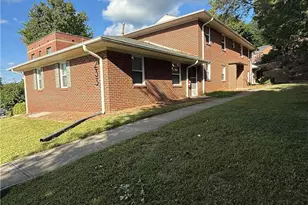 233 N Sunset Dr, Winston-Salem, NC 27101 - Photo 1