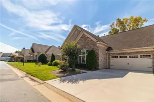 6901 Stone Gables Dr, Thomasville, NC 27360 - Photo 4