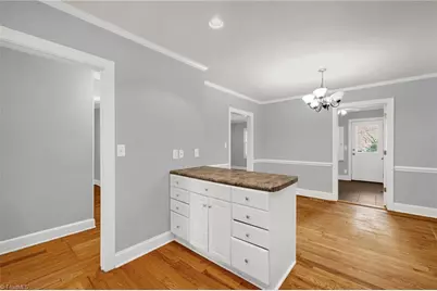 1504 Colonial Avenue, Greensboro, NC 27408 - Photo 12