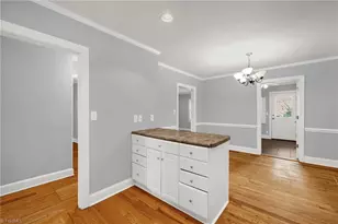 1504 Colonial Ave, Greensboro, NC 27408 - Photo 12