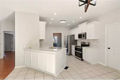 2166 Glen Cove Way, High Point, NC 27265 - Photo 24