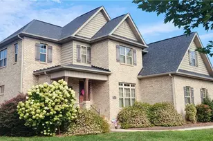 153 Caudle Meadows Dr, Advance, NC 27006 - Photo 2