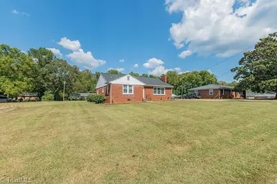 206 Abbotts Avenue, Lexington, NC 27292 - Photo 4