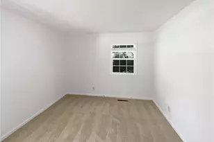 4108 Ridgedale Dr, Greensboro, NC 27455 - Photo 14