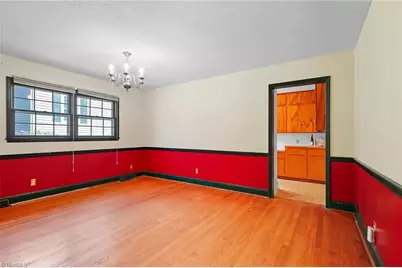 526 Ashland Drive, Greensboro, NC 27403 - Photo 10