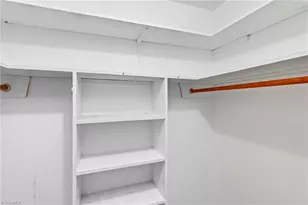 526 Ashland Dr, Greensboro, NC 27403 - Photo 18