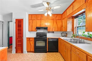 526 Ashland Dr, Greensboro, NC 27403 - Photo 8