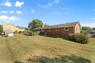 803 Kensal Green Dr, Kernersville, NC 27284 - Photo 28