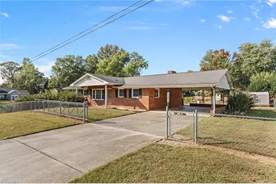 803 Kensal Green Drive, Kernersville, NC 27284 - Photo 2
