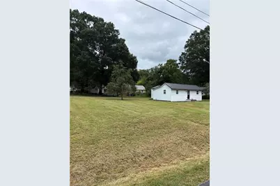 1007 Haled Street, Eden, NC 27288 - Photo 2