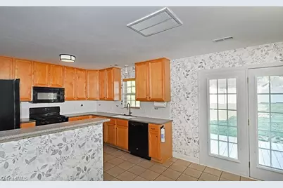 1381 Fort Place Court, Winston-Salem, NC 27127 - Photo 8