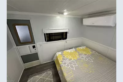 110 Meadowview Circle, New London, NC 28127 - Photo 16