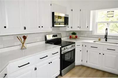 130 Greenway Drive, Mount Airy, NC 27030 - Photo 6