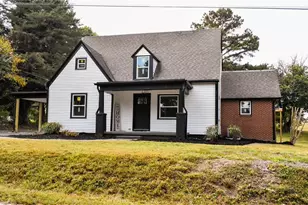 130 Greenway Dr, Mount Airy, NC 27030 - Photo 1