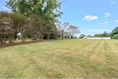 2190 Lindsey Bridge Road, Madison, NC 27025 - Photo 46